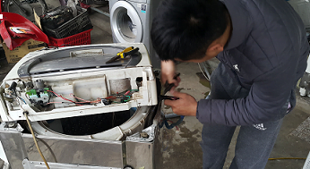 sua máy giặt cửa trên tai thanh hóa 2