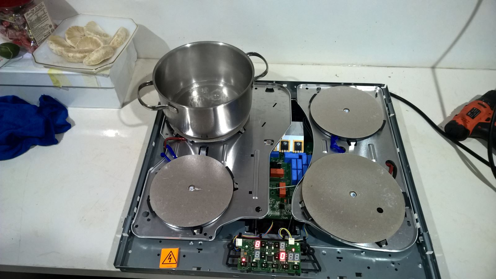sửa chữa bếp từ bosch tai nhà uy tin khu vuc thanh hóa.