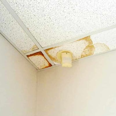 may-lanh-ro-ri-chay-nuoc