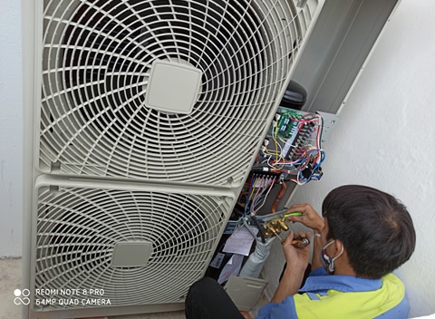 sua-chua-dieu-hoa-am-tran-tai-thanh-hoa