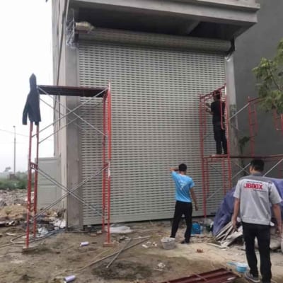 sua-cua-cuon-tai-thanh-pho-thanh-hoa